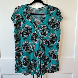Lane Bryant Teal Floral Cap Sleeve Top with Front Pleats, size 18/20